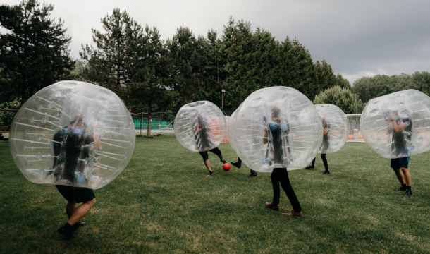 Teamevent von Materna in der Slowakei: Zorbing