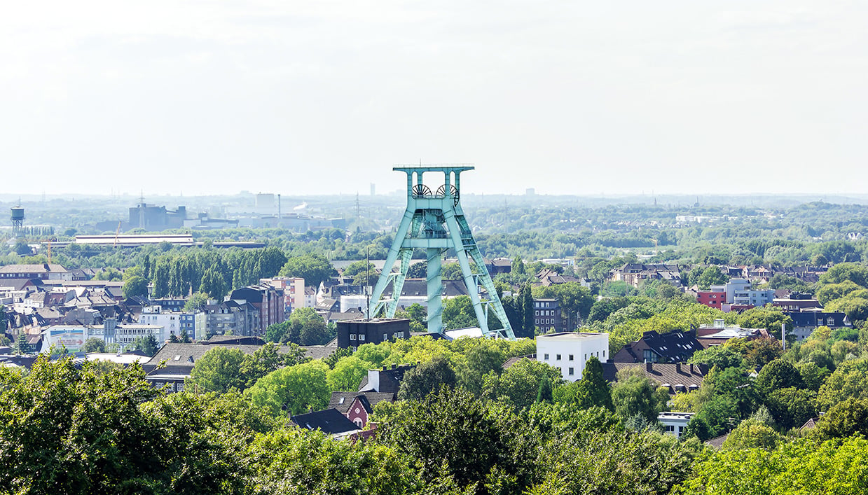 Blick auf einen Förderturm im Ruhrgebiet | Stadtbild